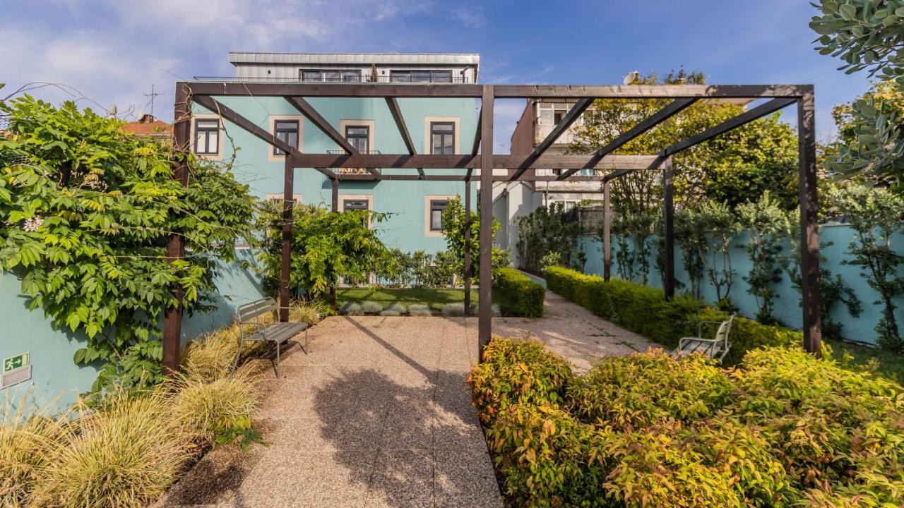 Lovelystay - Downtown Studio With Pool, Ac And Balcony Porto Dış mekan fotoğraf
